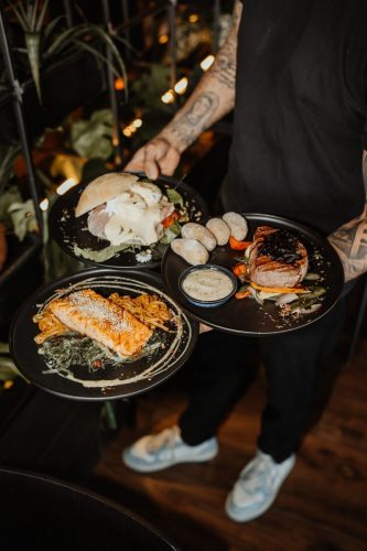Genussvoll essen im OKYO Restaurant direkt in Balingen über den Dächern 